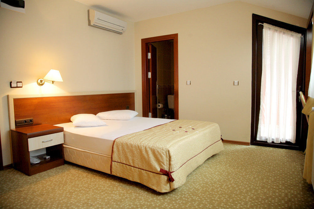 Yelkenkaya Otel เกบเซ ภายนอก รูปภาพ